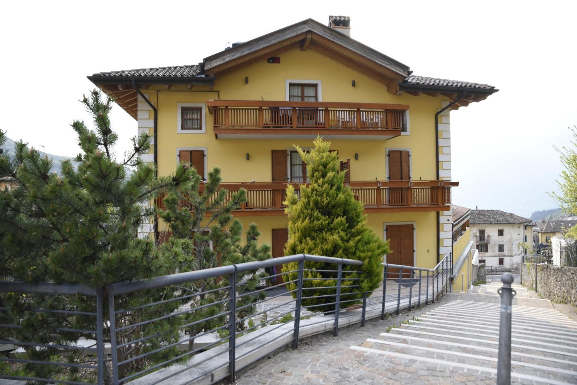 Aparthotel Rainbow à Rovereto  Extérieur photo